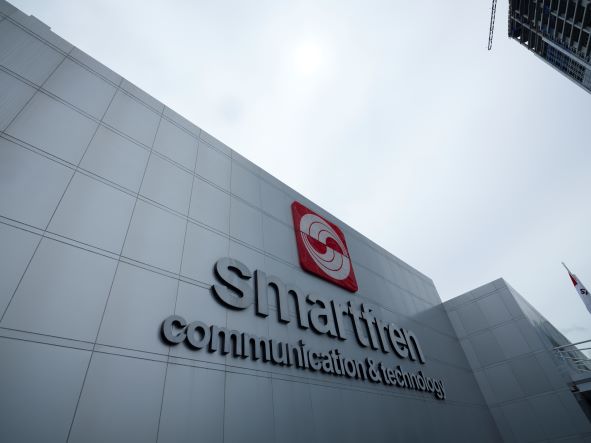 Smartfren dan Kemkomdigi Saling Bantah Surat Permohonan Merger dengan XL